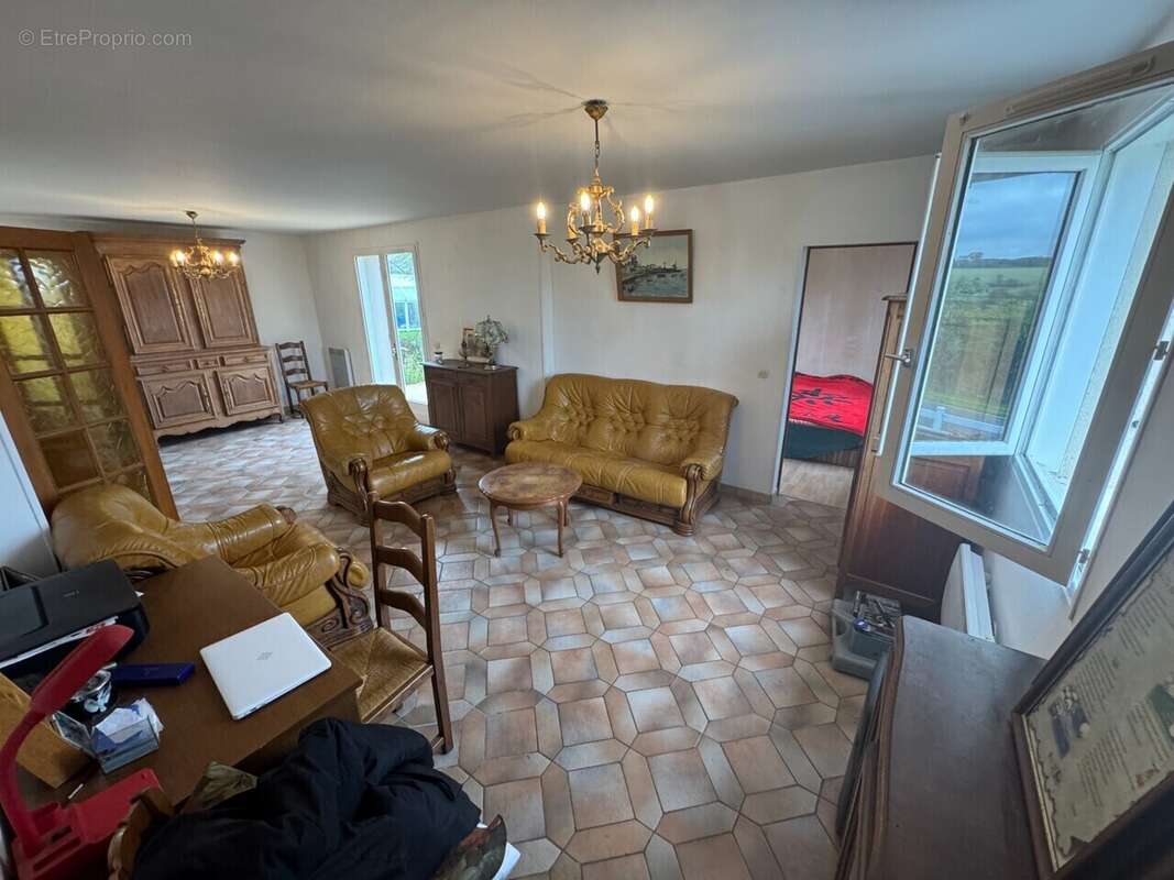 Maison à ARROMANCHES-LES-BAINS