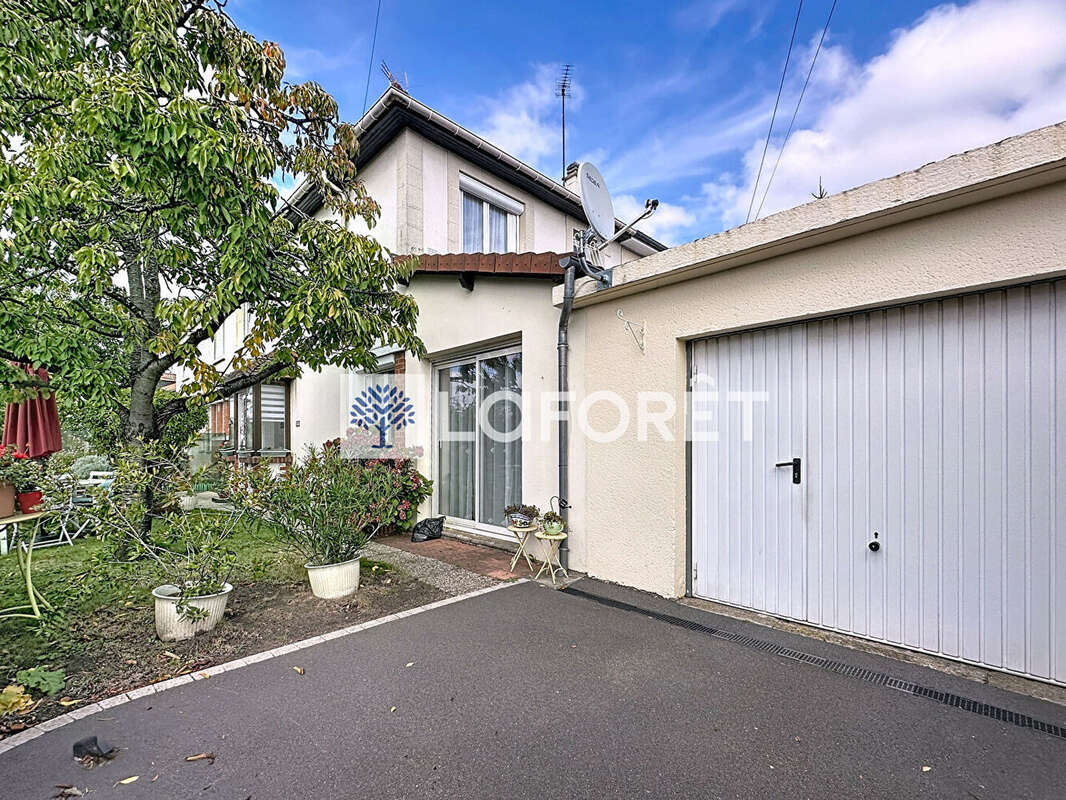 Maison à SOTTEVILLE-LES-ROUEN