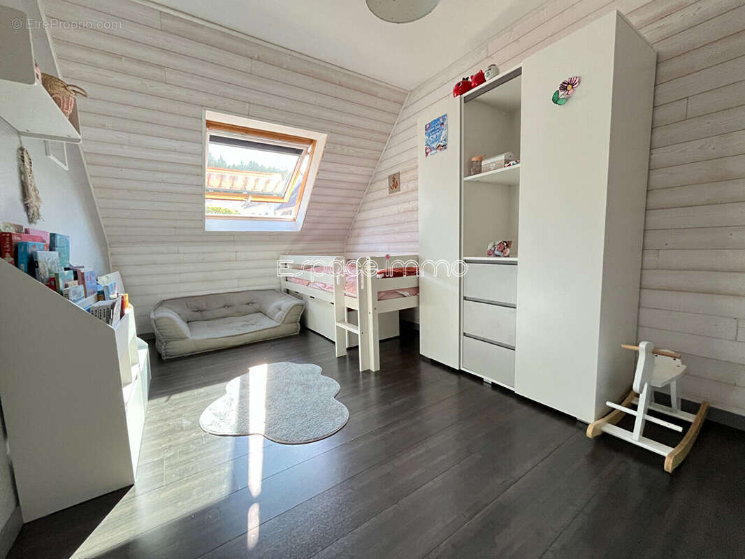 Maison avec jardin et garage - 3 chambres - notre-dame-de-bondeville - 102 m² - photo 10