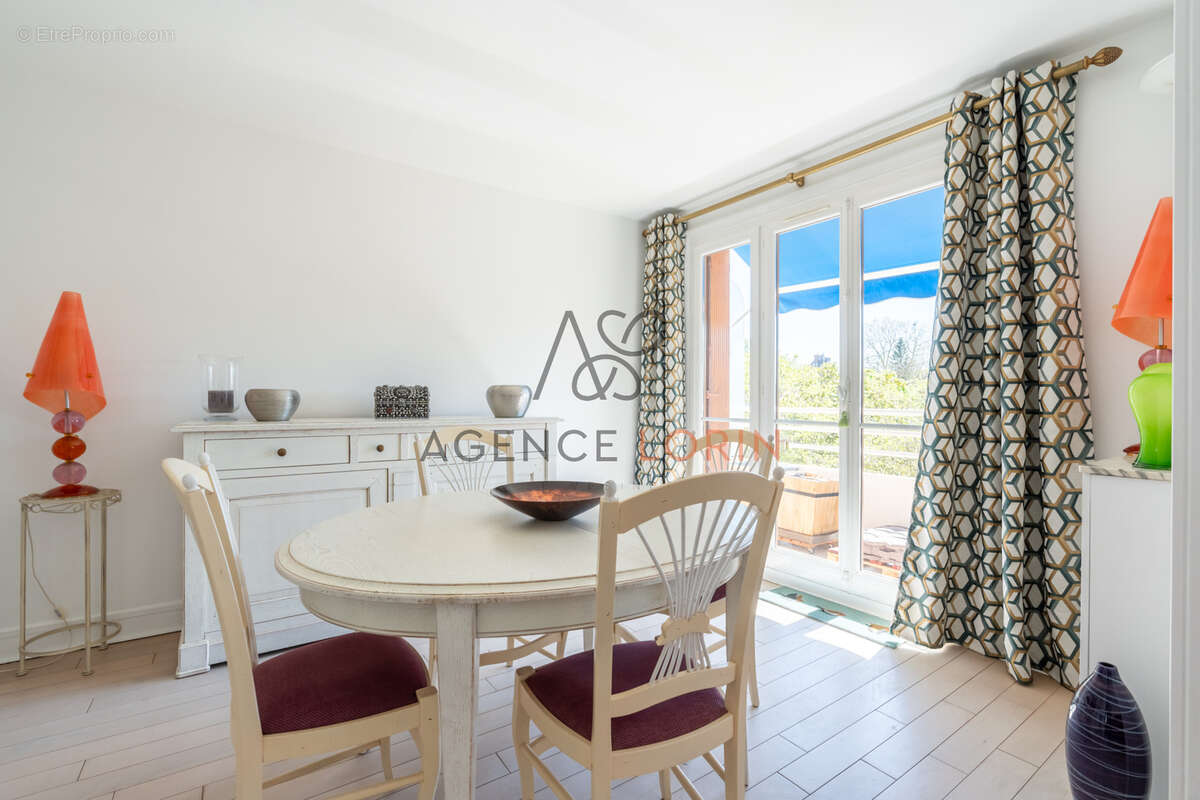 Appartement à LE VESINET