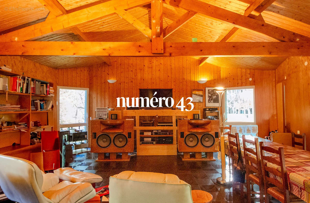 Maison à GRAYAN-ET-L&#039;HOPITAL