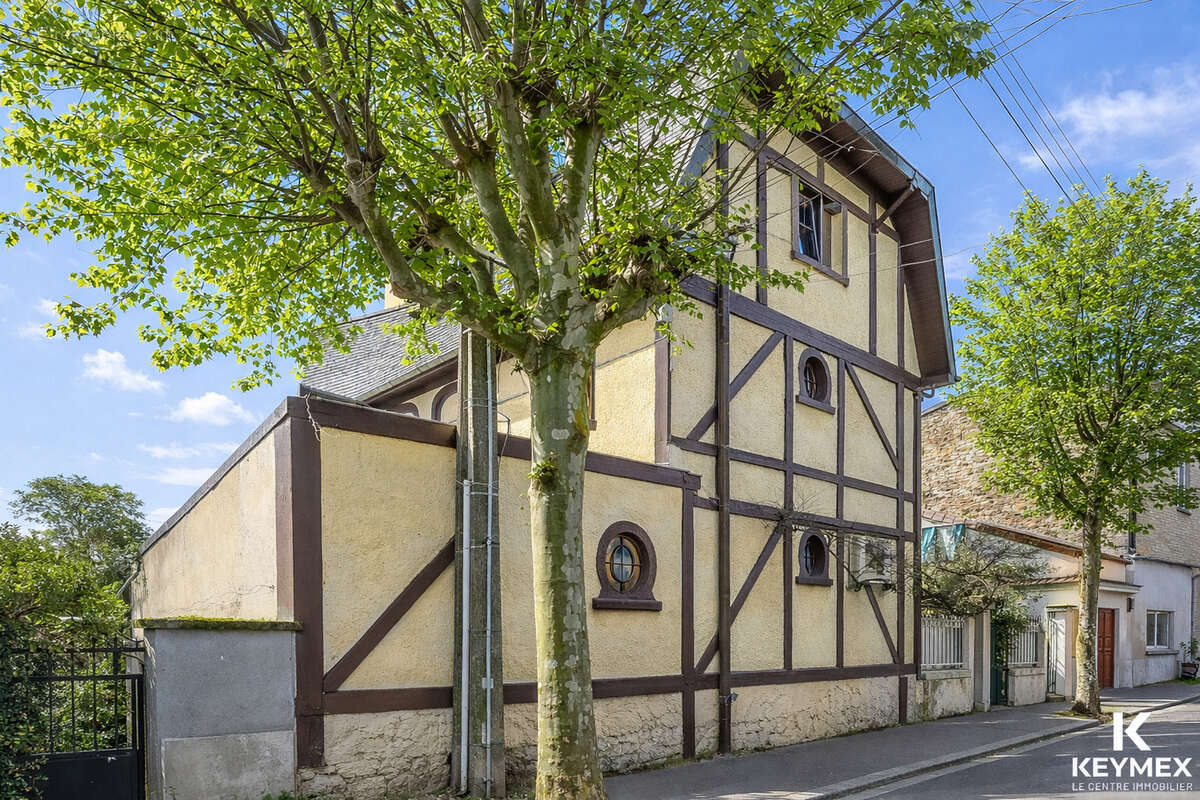 Maison à ERMONT