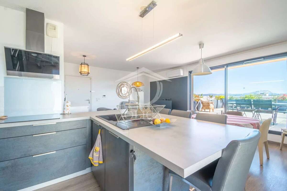 Appartement à AIX-EN-PROVENCE