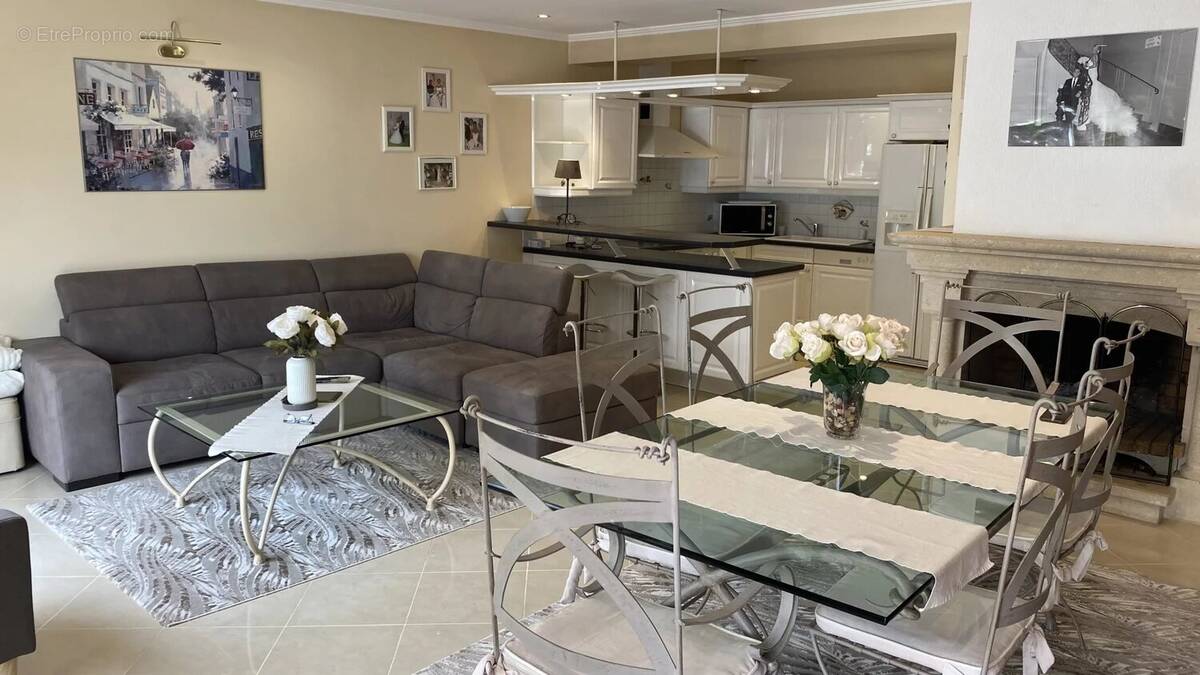 Maison à LE PLESSIS-TREVISE