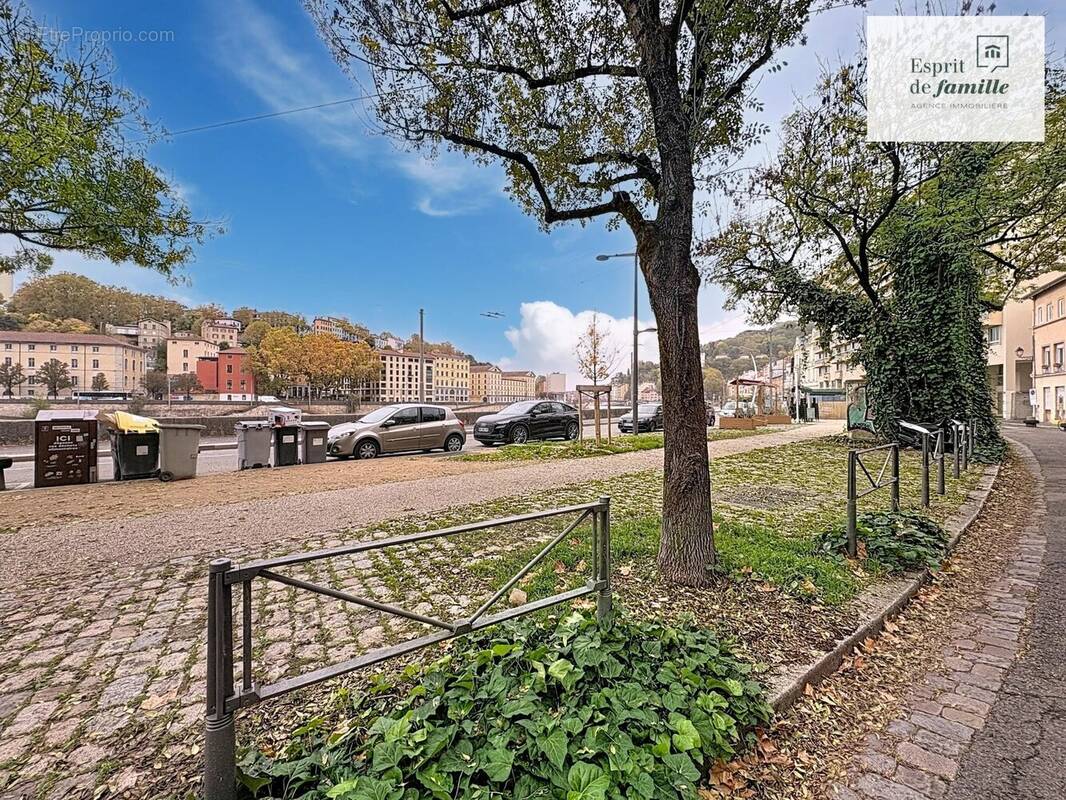 Appartement à LYON-9E