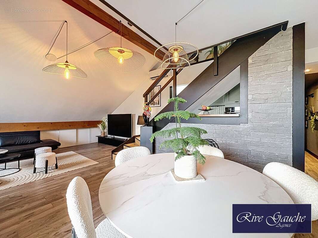 Appartement à DOUVAINE