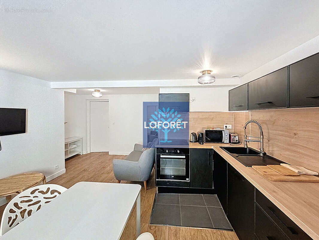 Appartement à SAINT-GENIS-LAVAL