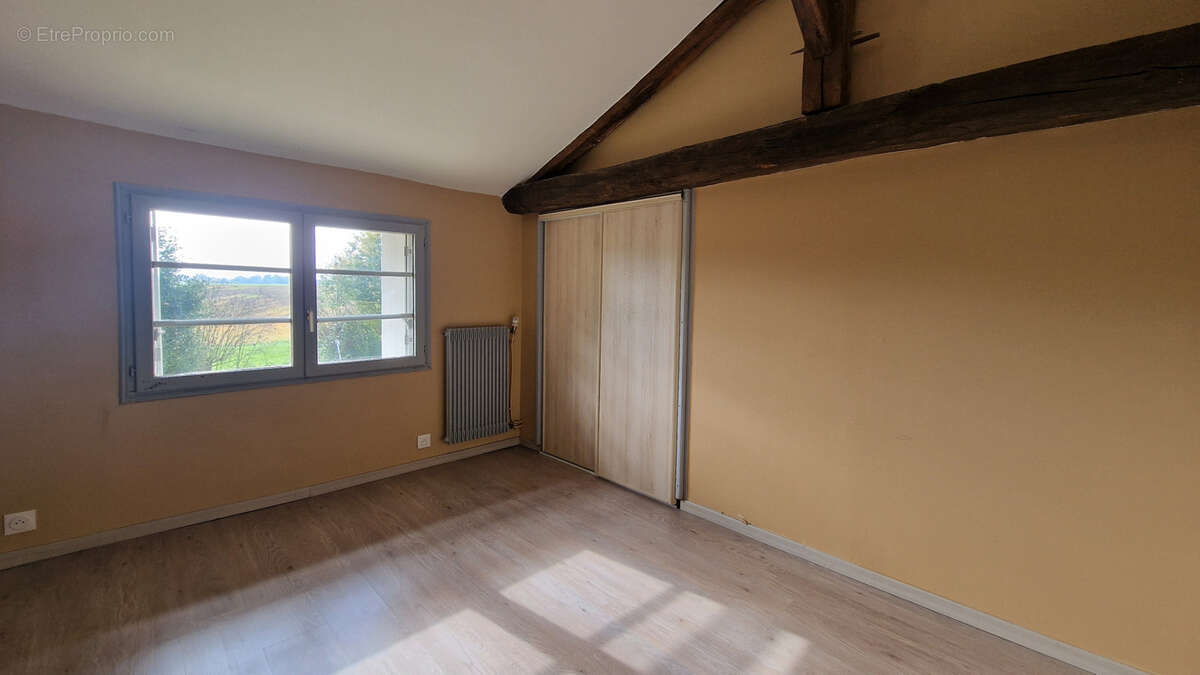 Maison à CELLE-LEVESCAULT