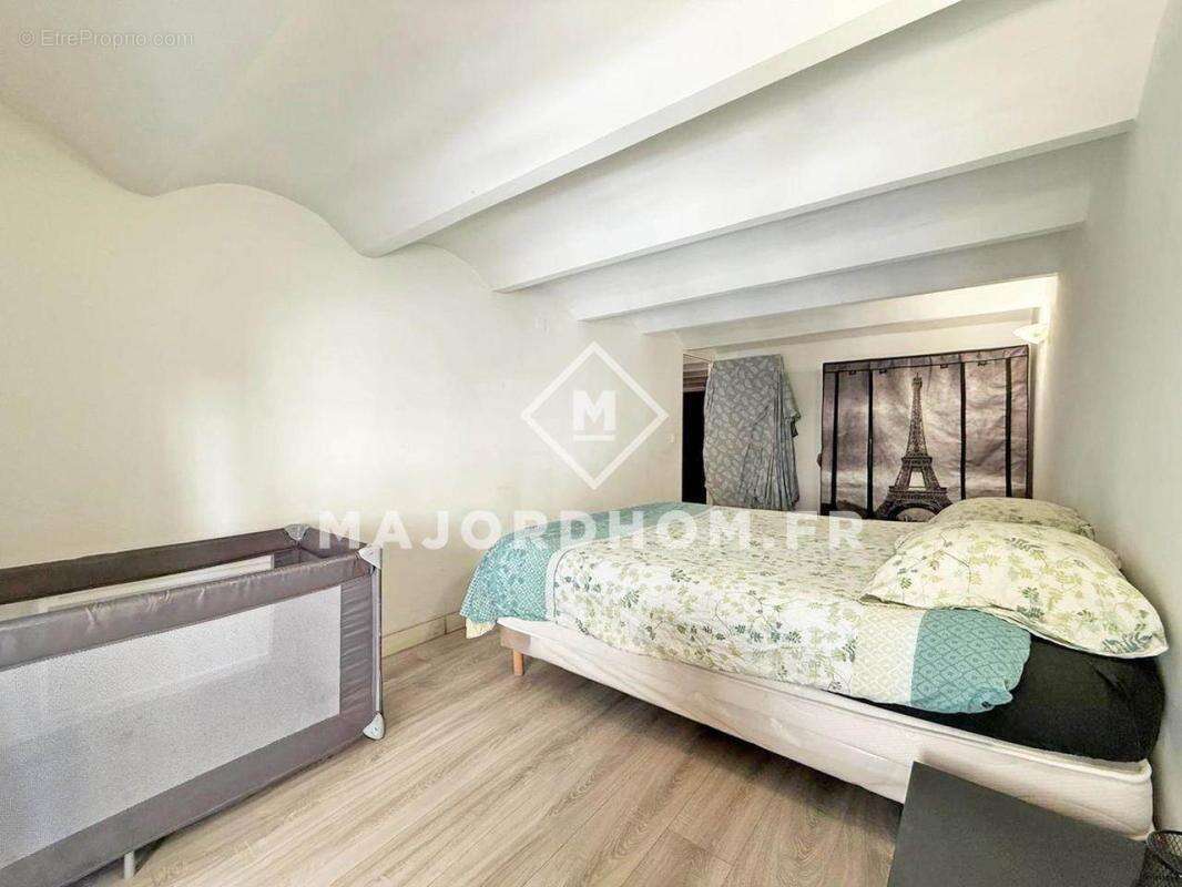 Appartement à MARSEILLE-2E