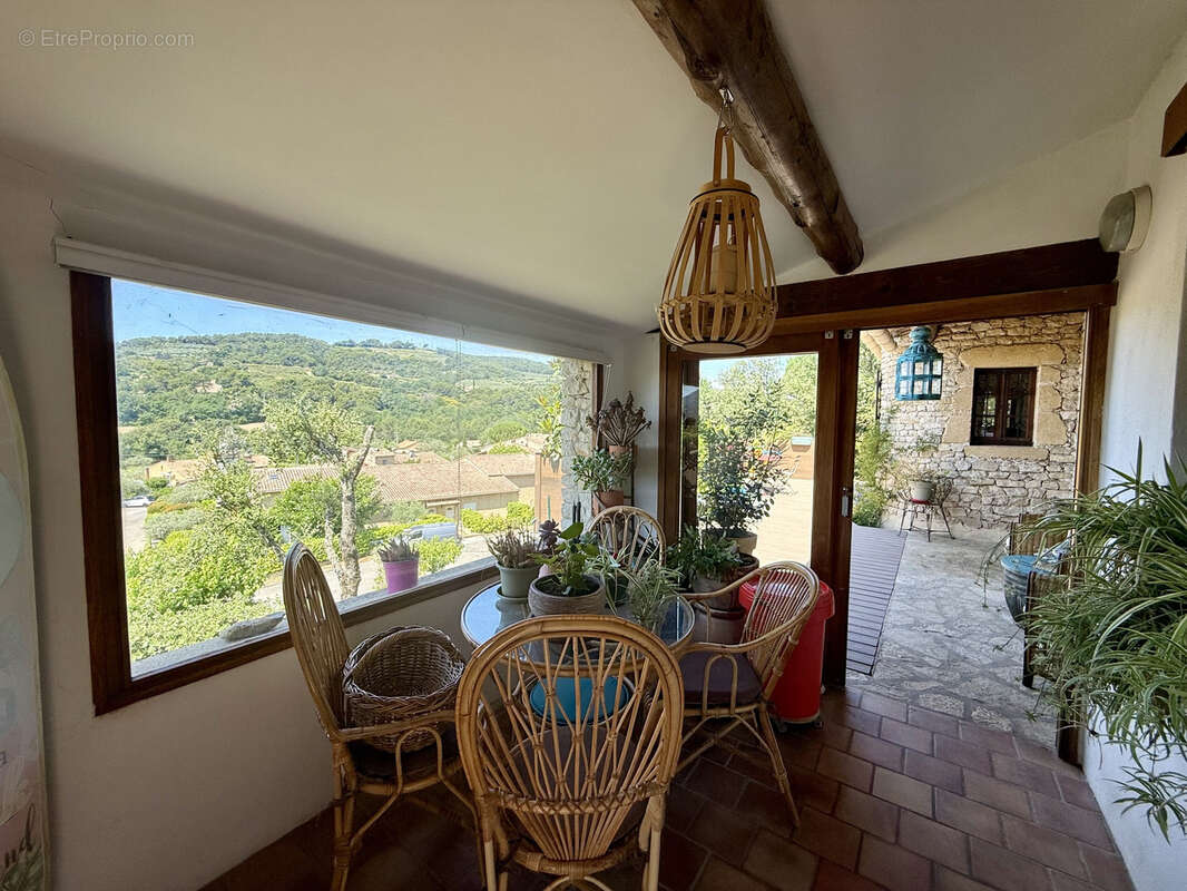 Nyons - elegante villa provencale avec piscine et vue - photo 4