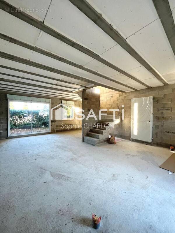 Photo 1 - Maison à VALENCE