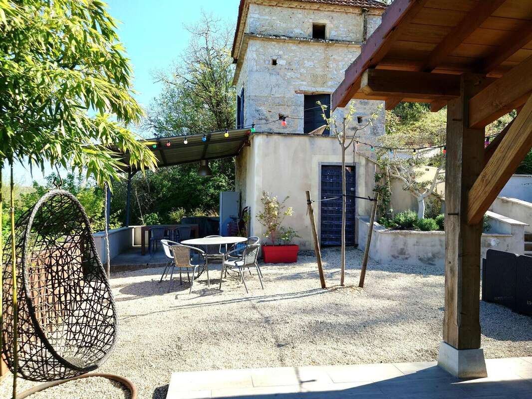 Maison 109 m² à Lagardelle  - photo 5