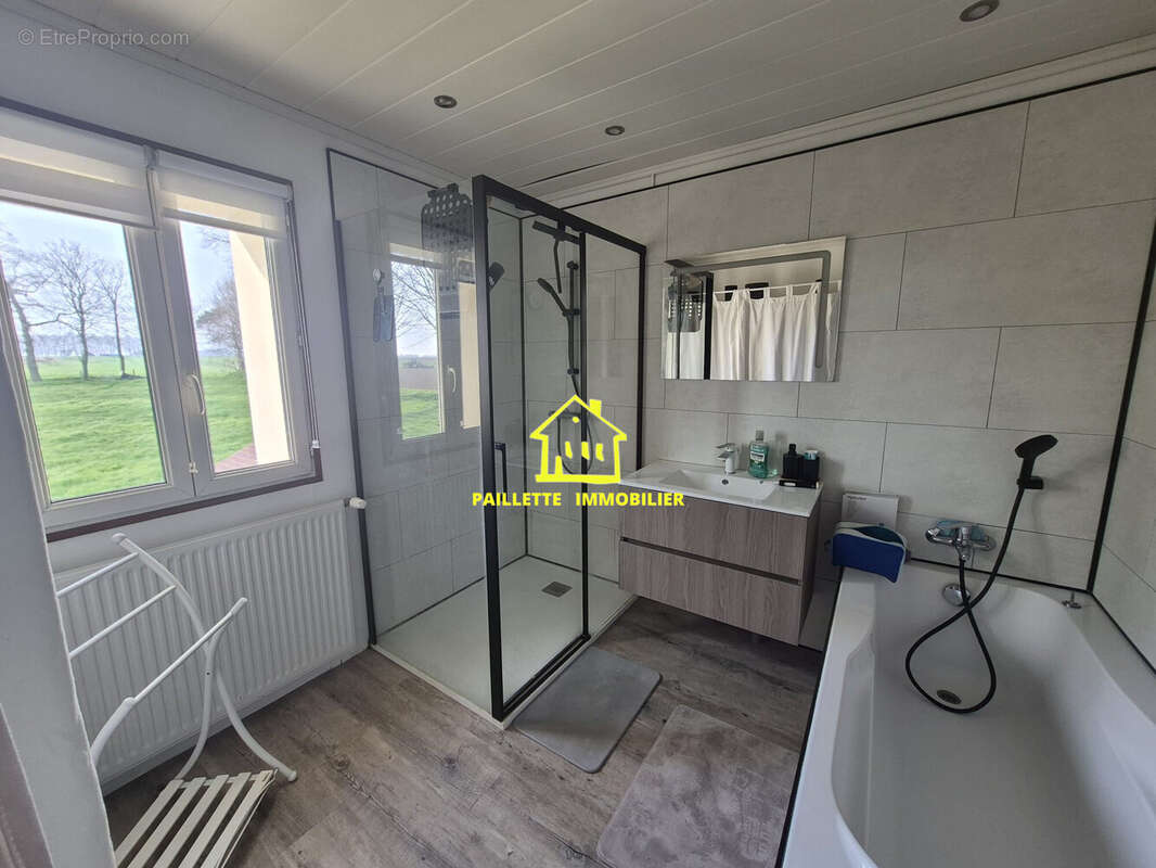 Maison 180 m² à Saint-Romain-De-Colbosc  - photo 6