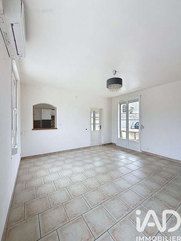 Photo 5 - Maison à COUVROT