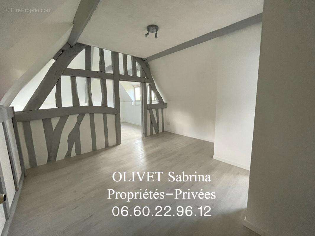 Maison à LA TRINITE-DE-THOUBERVILLE