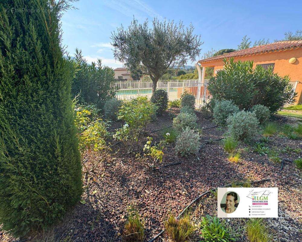 Maison à PLAN-DE-LA-TOUR