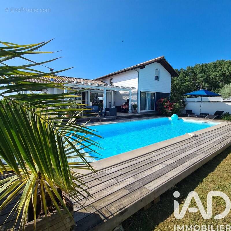 Photo 1 - Maison à MOUGUERRE