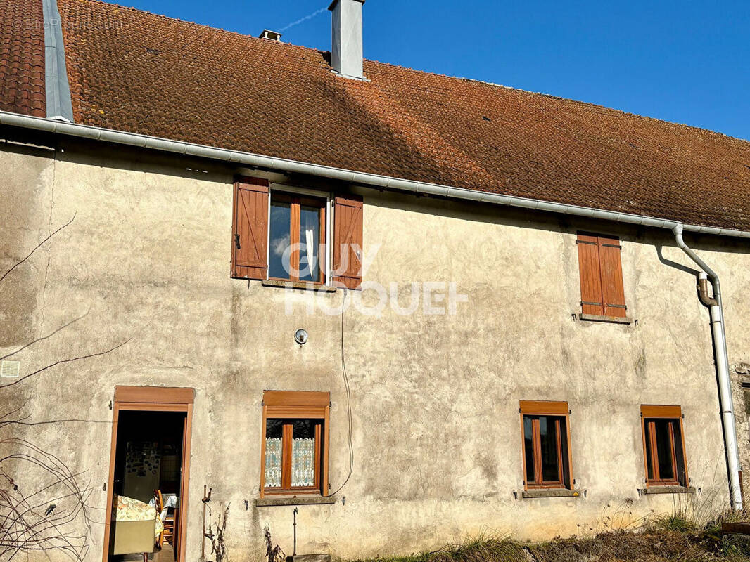 Maison à CHASSEY-LES-MONTBOZON