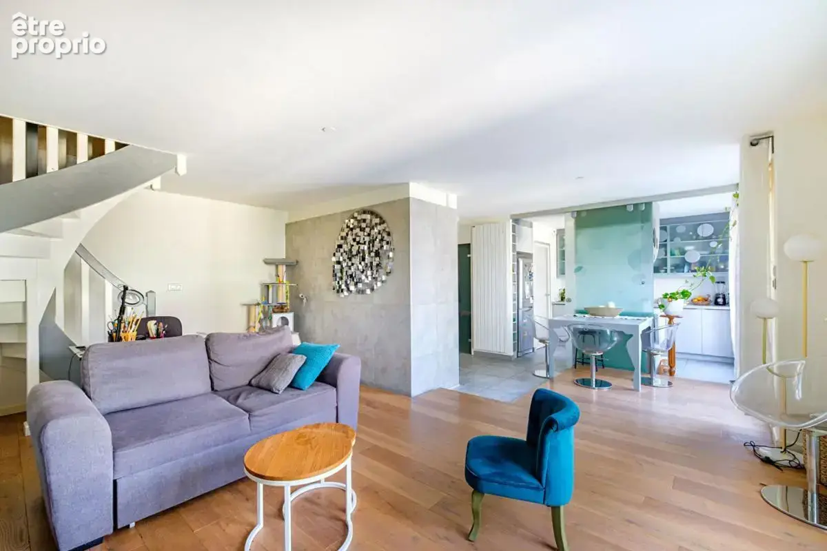 Vente appartement T4 en duplex - Monplaisir - photo 2