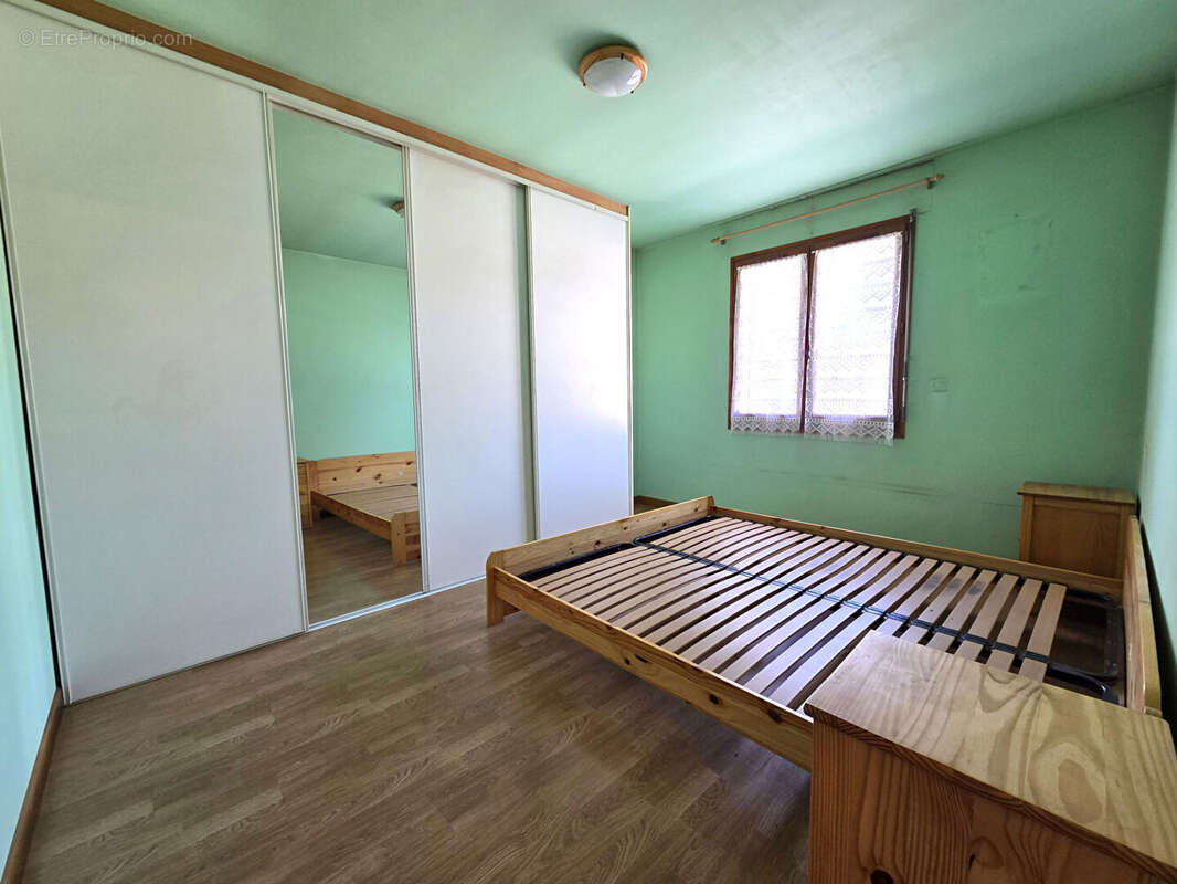 Maison à SAILLENARD