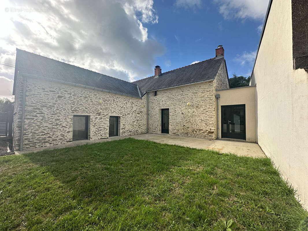 Maison à SUCE-SUR-ERDRE