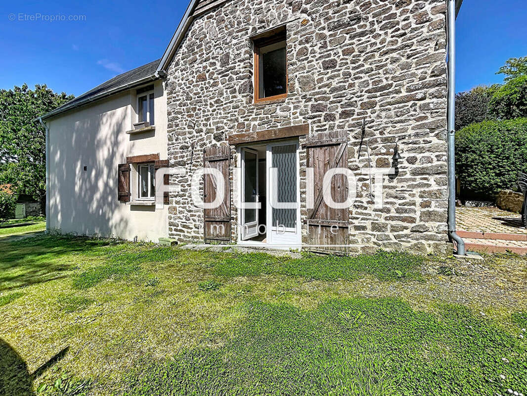 A vendre - Maison - Montaigu Les Bois - Idéal activité de gîte / chambres d'hôtes - photo 13
