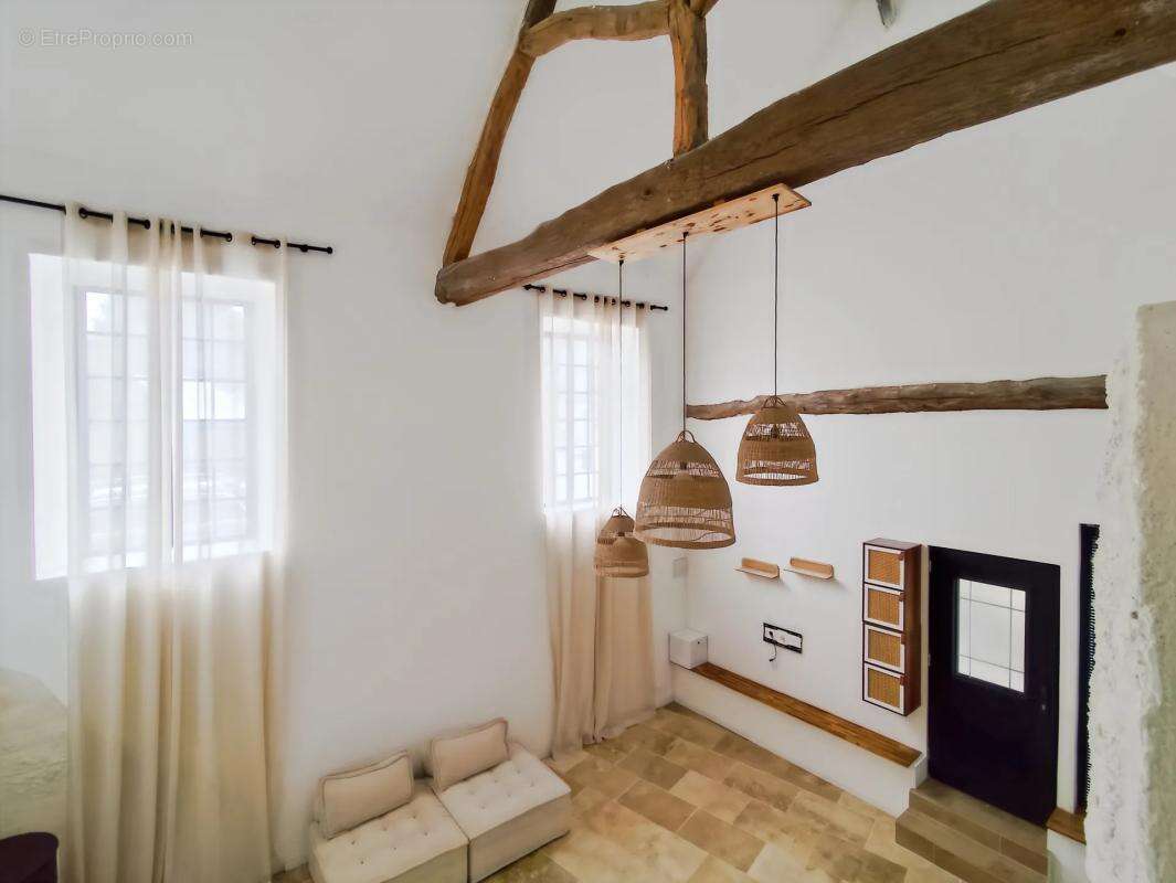Maison à EPONE