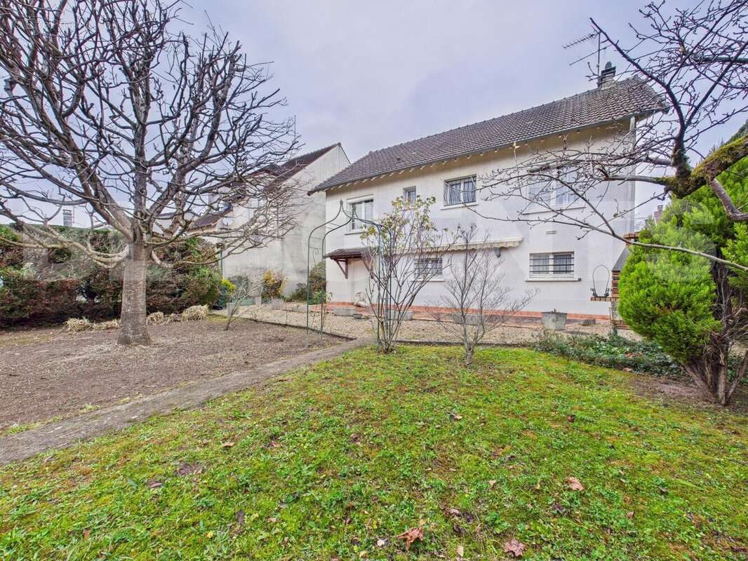 CAM04006G0-PR0045-STILL011 - Maison à DRAVEIL