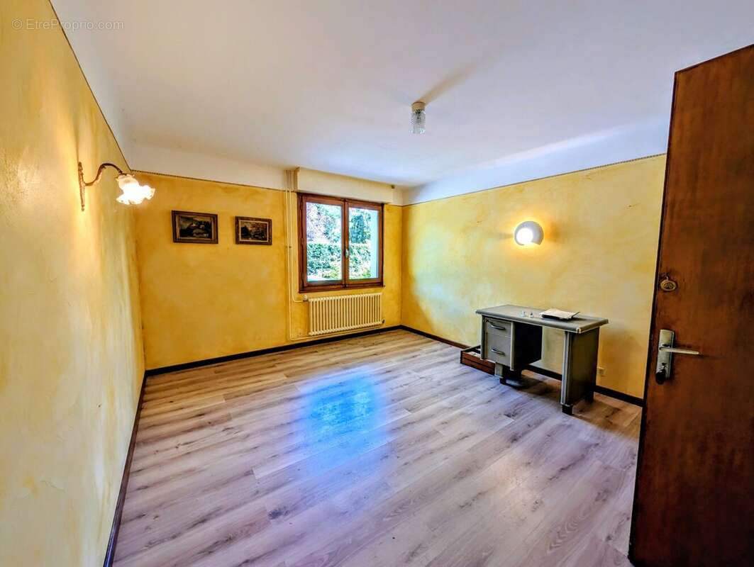 chambre 1 - Appartement à THYEZ