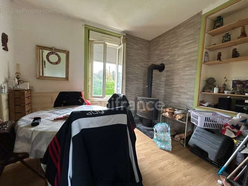 Maison à LANOUAILLE