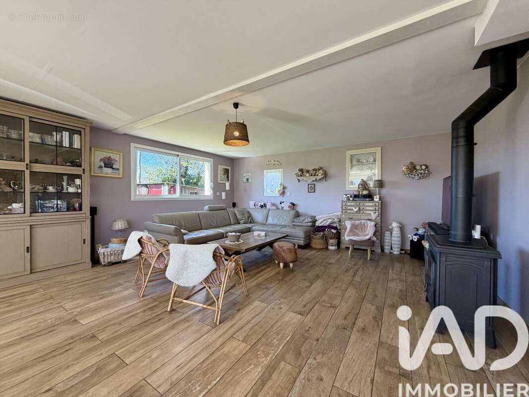 Photo 3 - Maison à EQUEMAUVILLE