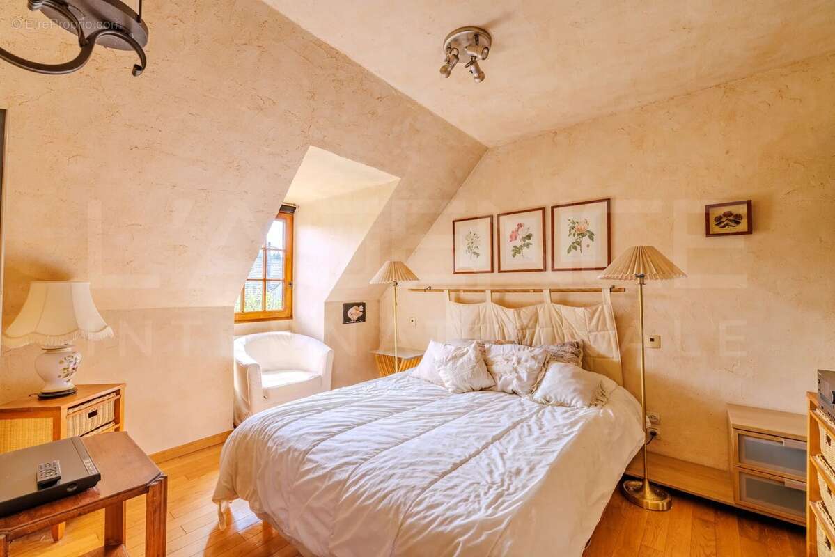 Maison à VILLEPREUX