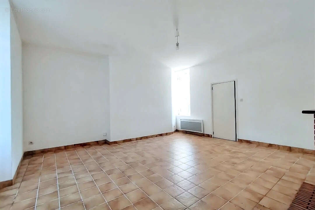 Maison à LEGE