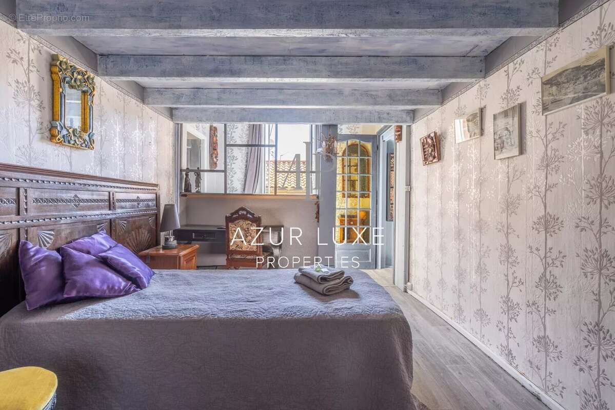 Appartement à VILLEFRANCHE-SUR-MER