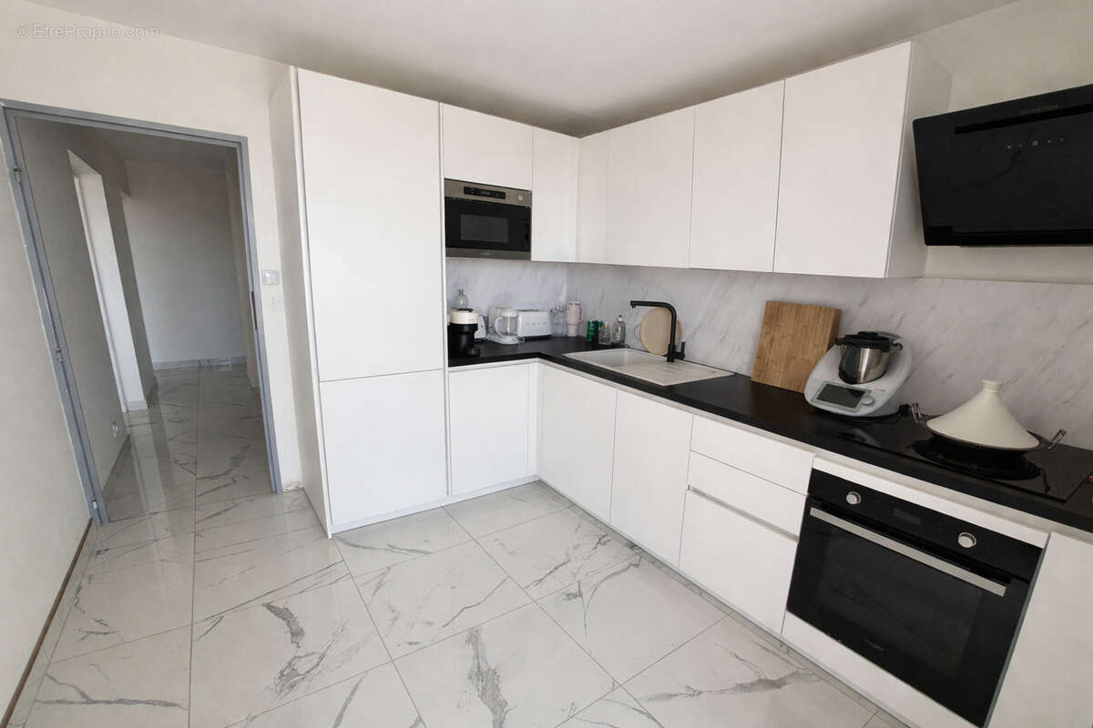 Appartement à LUNEL