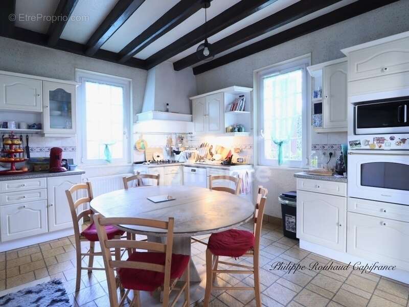 Maison à SAINT-HILAIRE-DE-VOUST