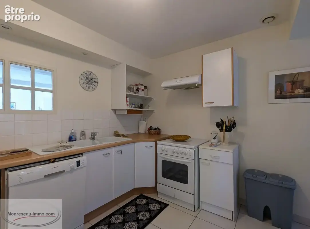 Maison 159 m²  4 chambres  terrain env. 650 m²  dépendances  SAINT-AMBREUIL - photo 5