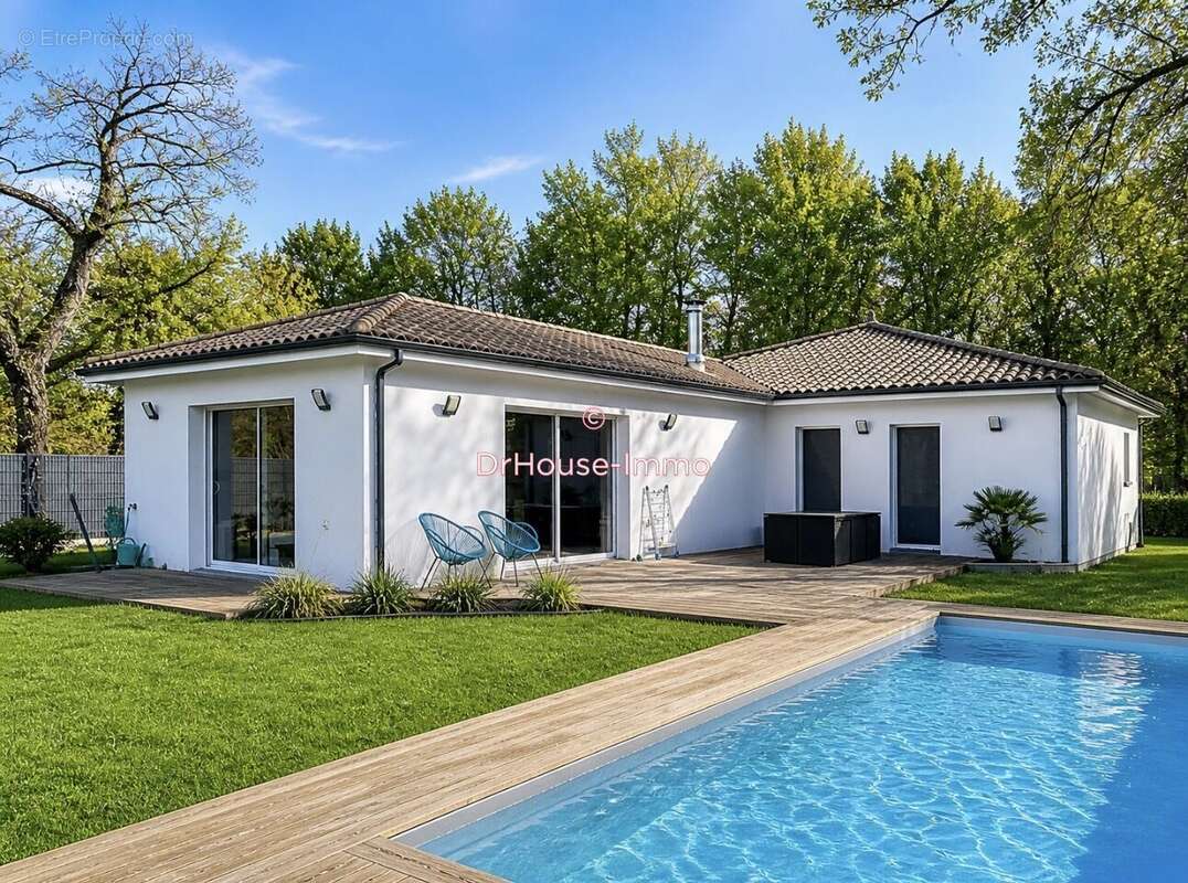 Maison à LE TAILLAN-MEDOC