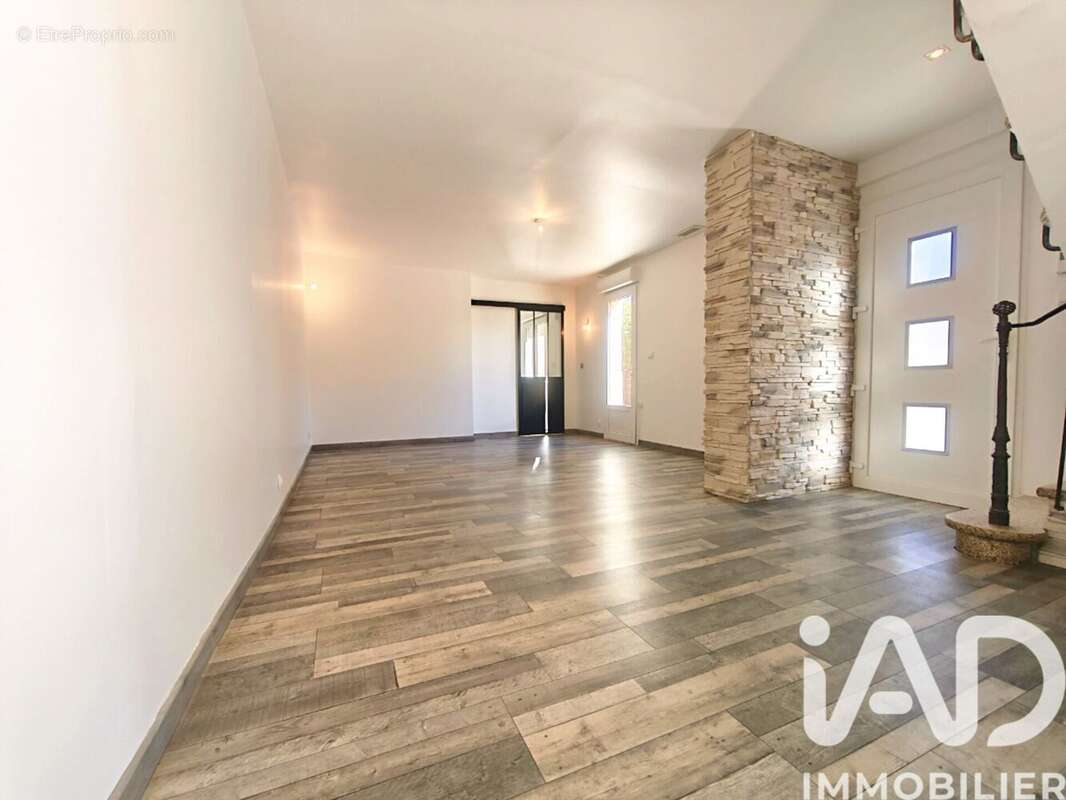 Photo 6 - Maison à ROUJAN