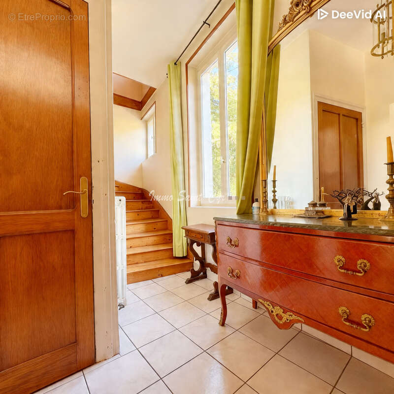 Maison à SAINT-GERMAIN-AU-MONT-D'OR