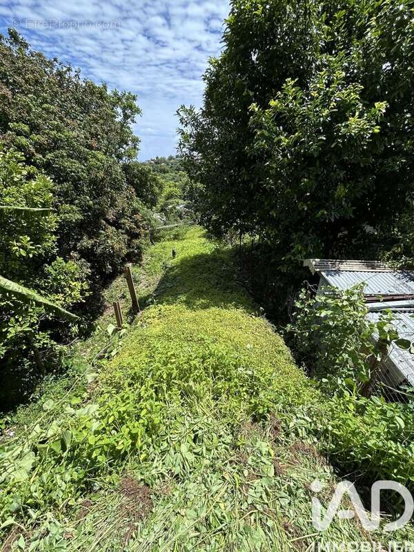 Photo 9 - Terrain à SAINT-DENIS