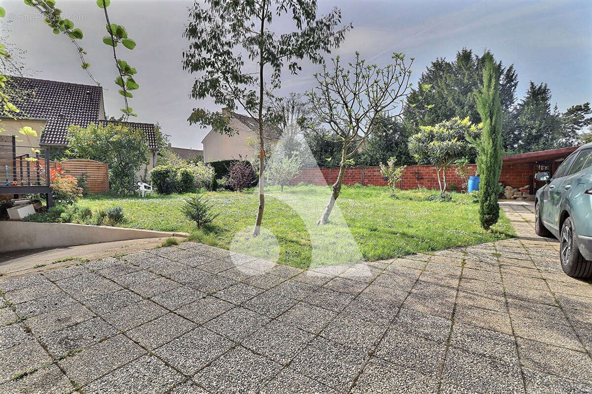 Maison à FRANCONVILLE