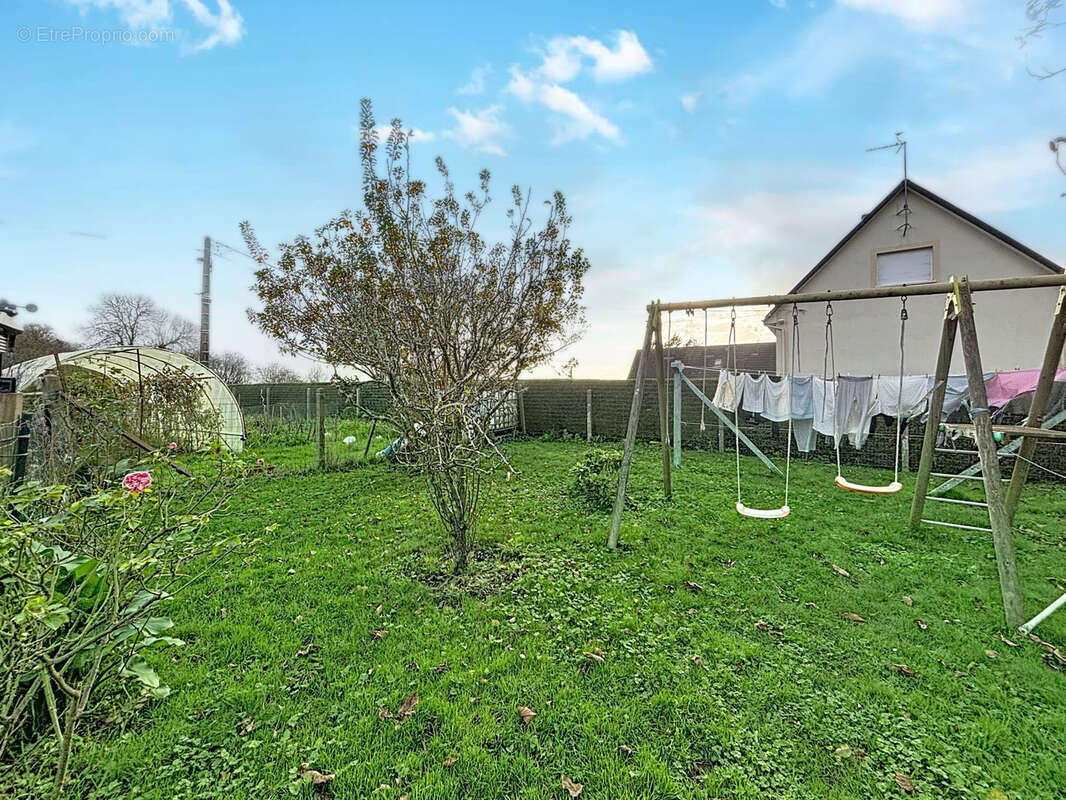 Maison à OSMANVILLE