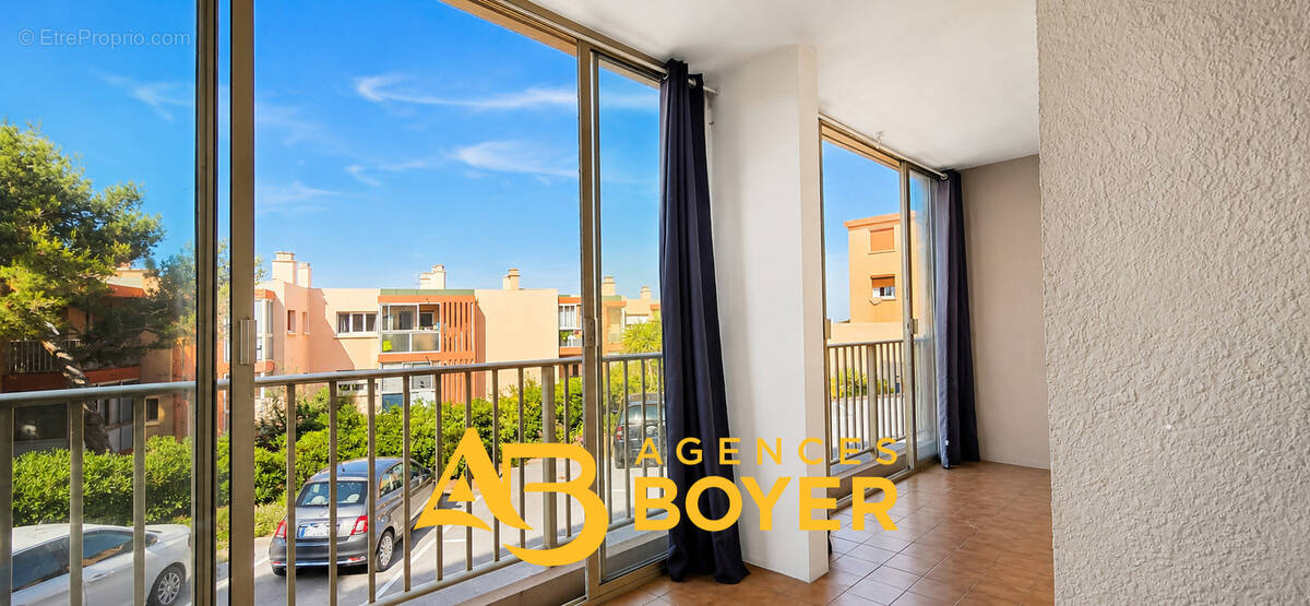 Appartement à SIX-FOURS-LES-PLAGES