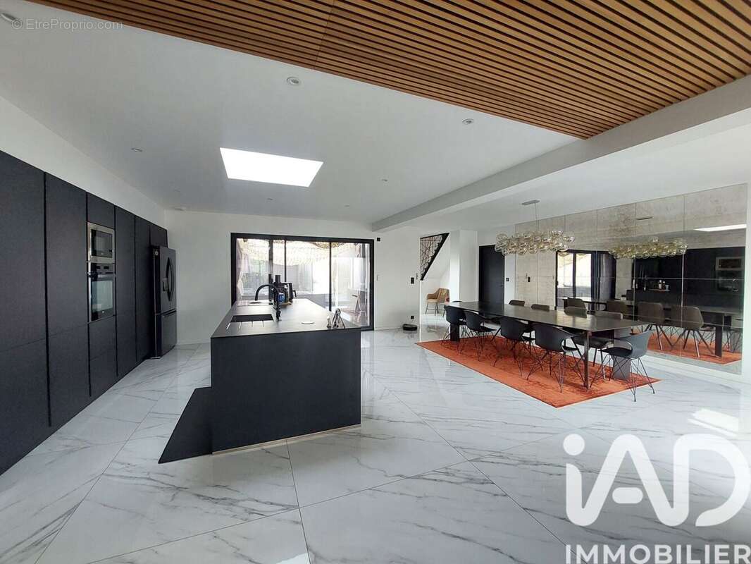 Photo 3 - Maison à LA CHAPELLE-SUR-ERDRE