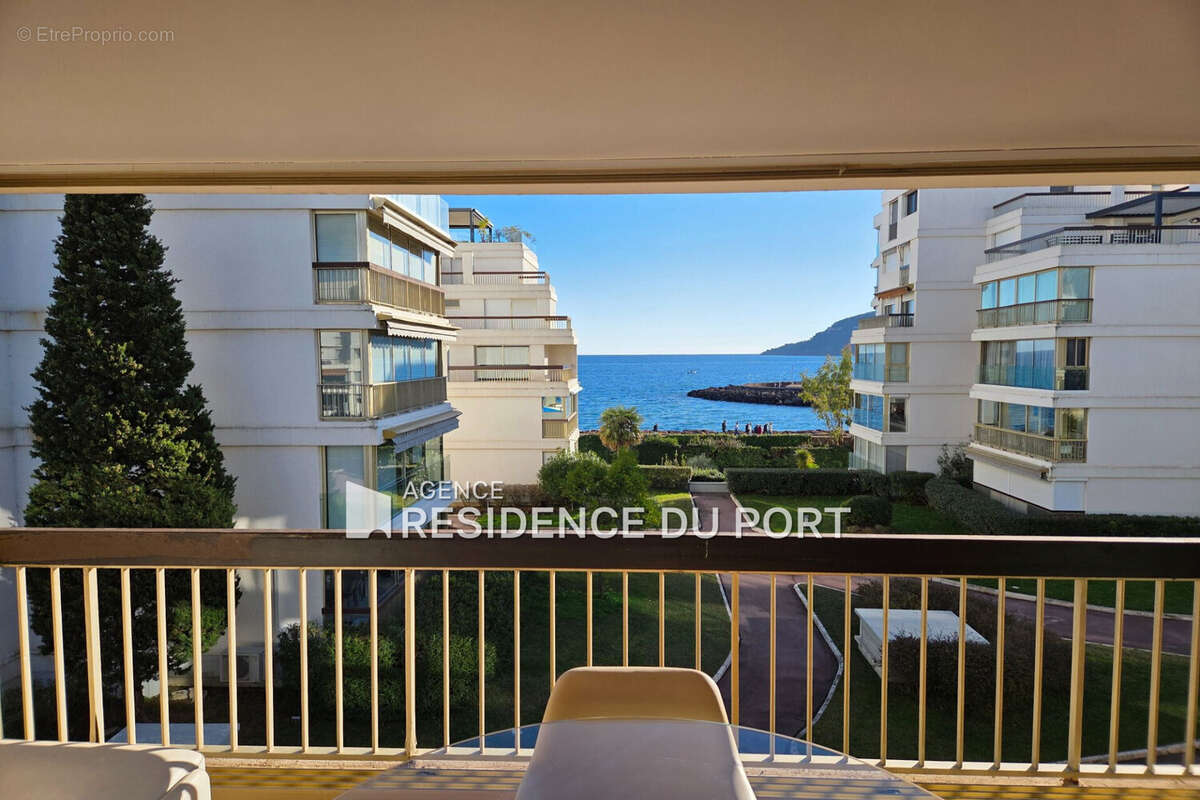 Appartement à MANDELIEU-LA-NAPOULE