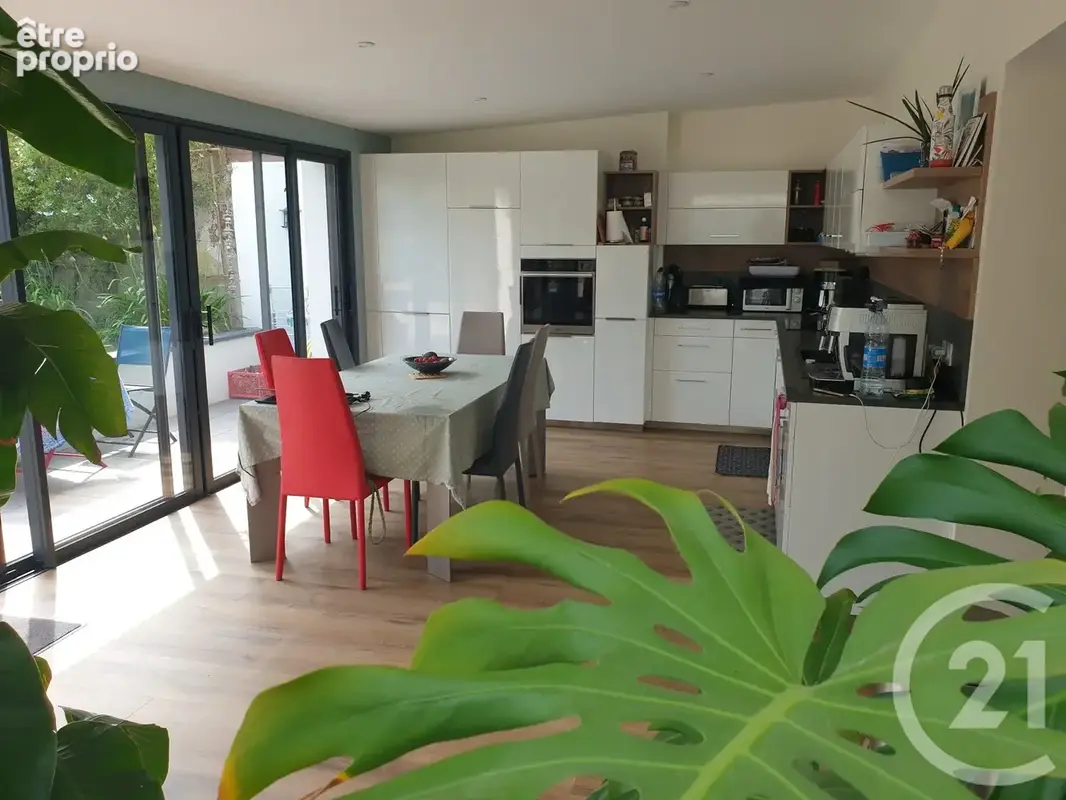 Maison 165 m² à Billiers  - photo 6