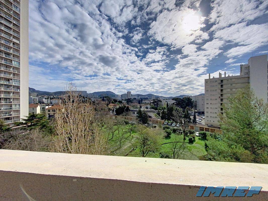 Appartement à MARSEILLE-9E