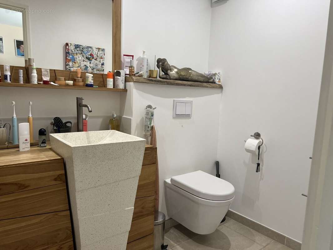 Maison à L&#039;ISLE-SUR-LA-SORGUE