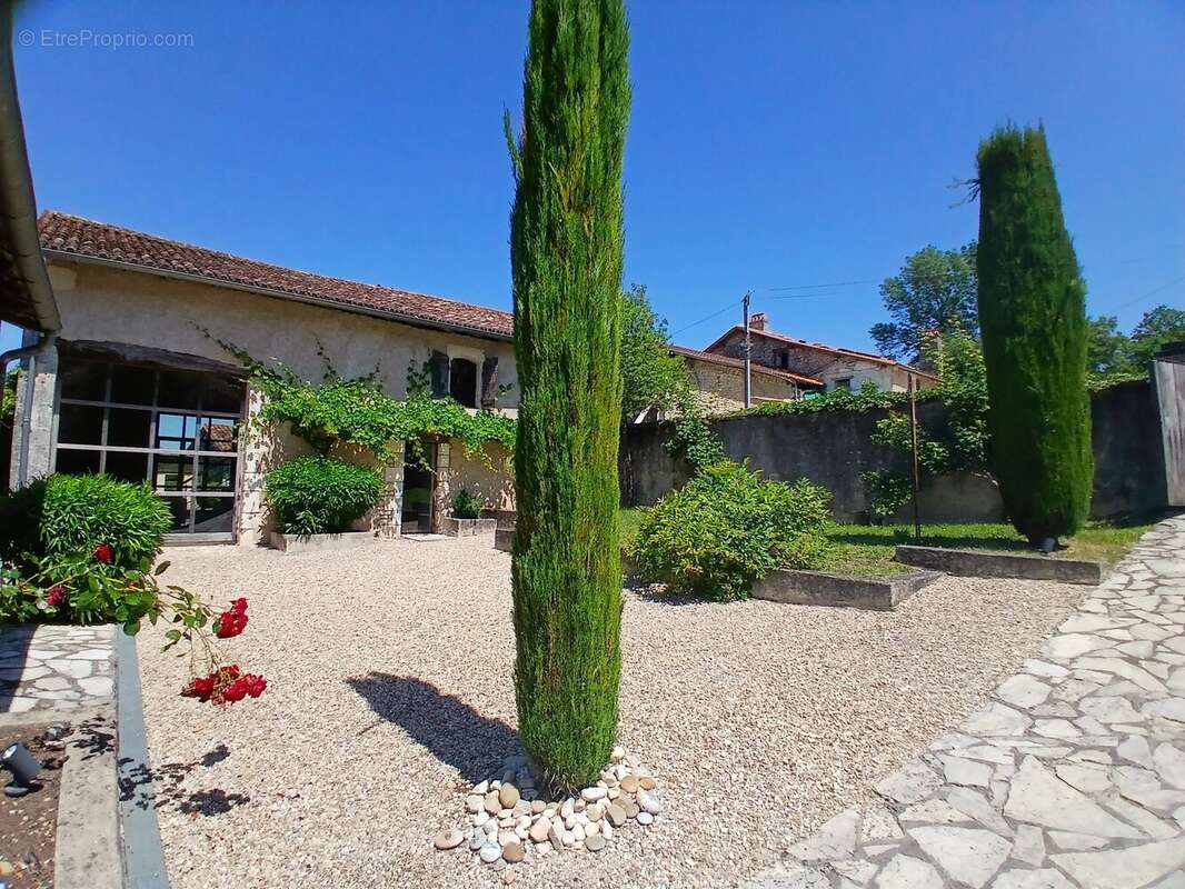 Superbe propriété de cinq chambres et maison d'amis - photo 23